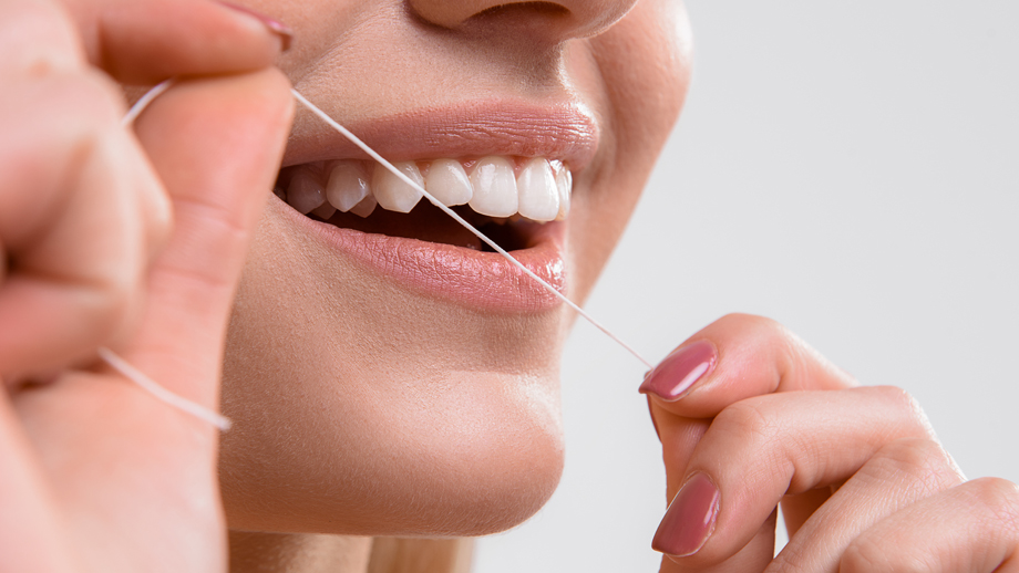 Why Gums Bleed From Flossing and When It Should Stop